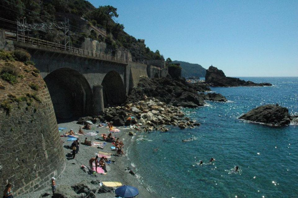 Hotel Silvia Framura - Cinque Terre Phòng bức ảnh